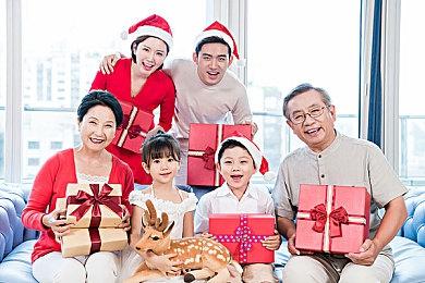 《最终幻想16》全新截图 画面绚丽角色逼真